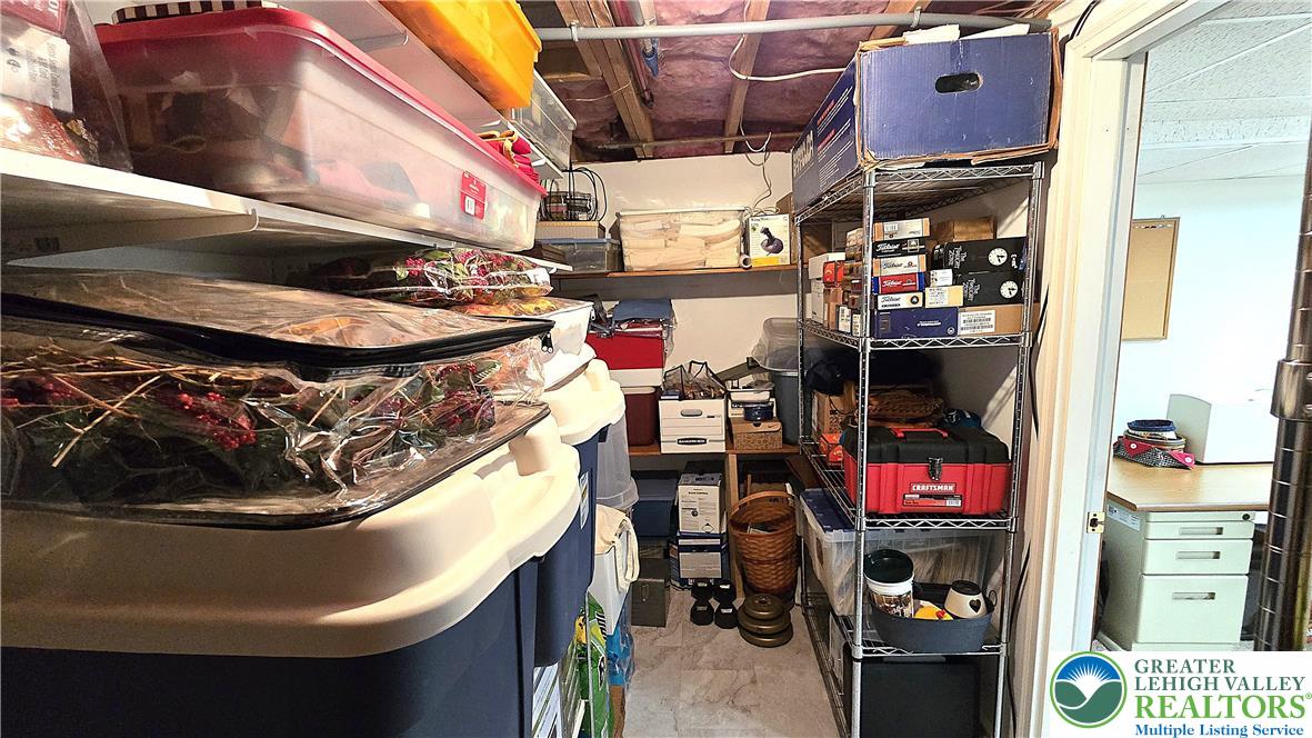 1921 Belleview Drive