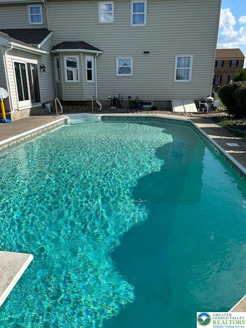 1921 Belleview Drive