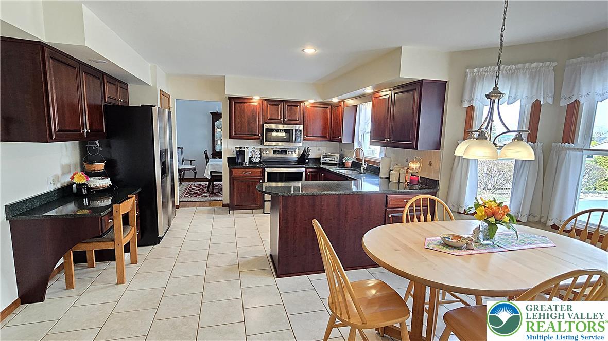 1921 Belleview Drive