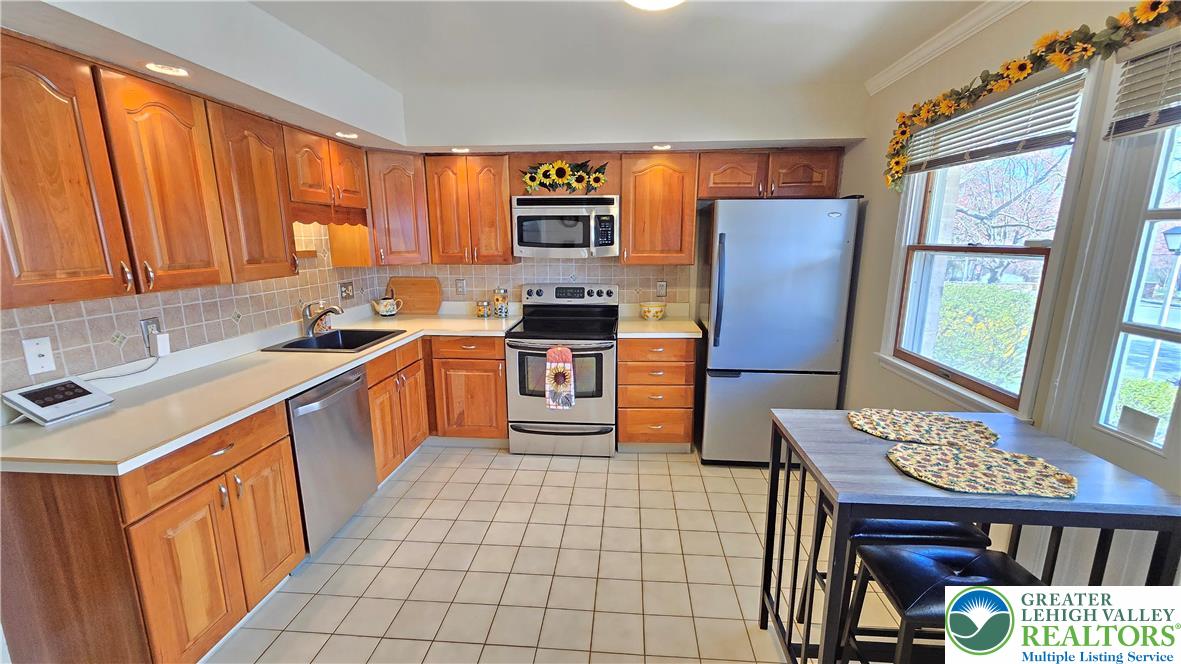 194 Springhouse Road