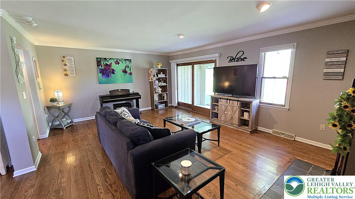 194 Springhouse Road