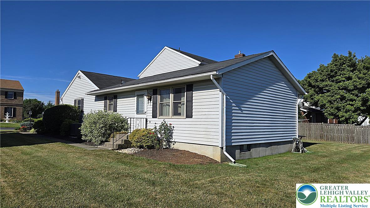 1923 Belleview Drive