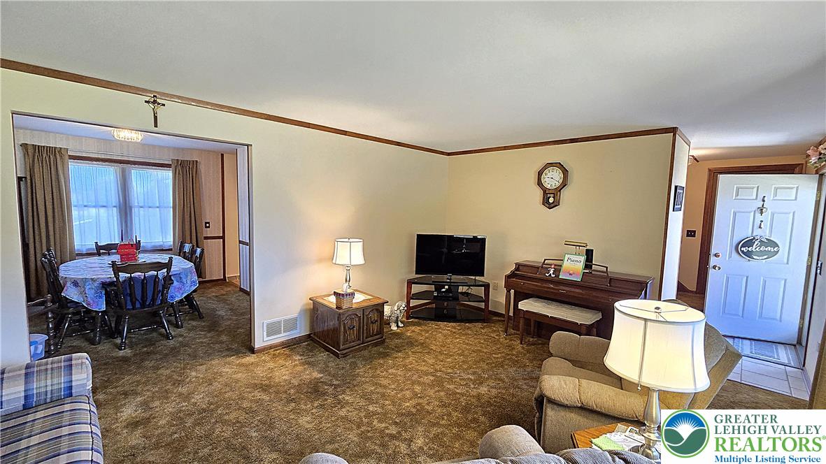 1923 Belleview Drive