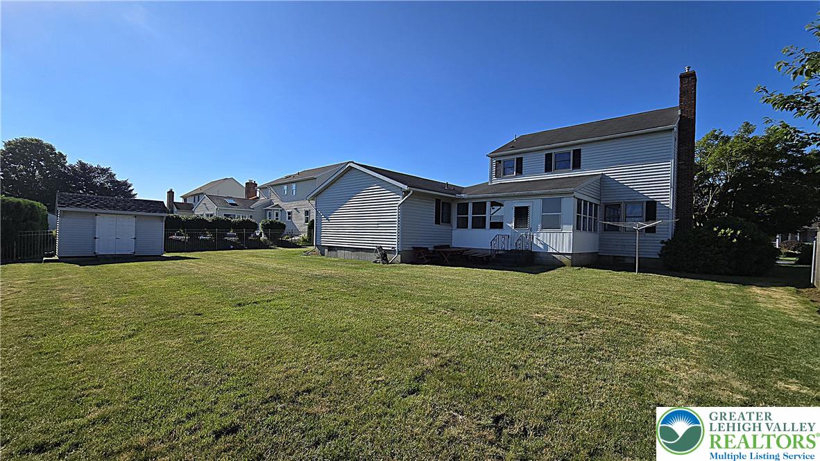 1923 Belleview Drive