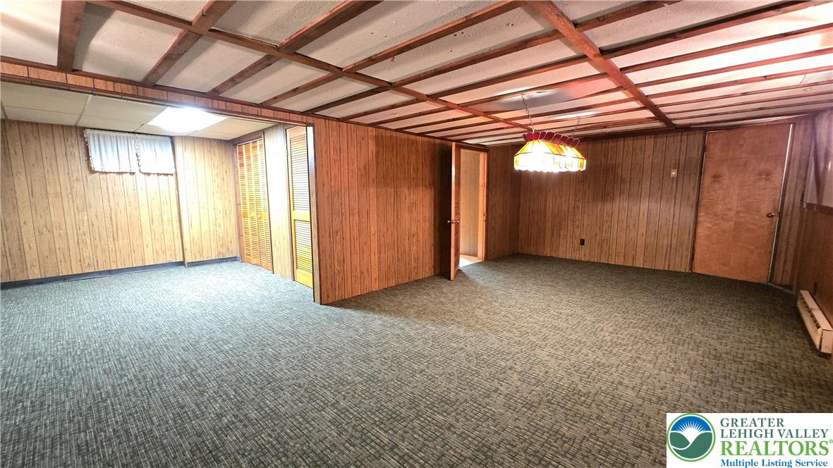 3203 Parkview Drive