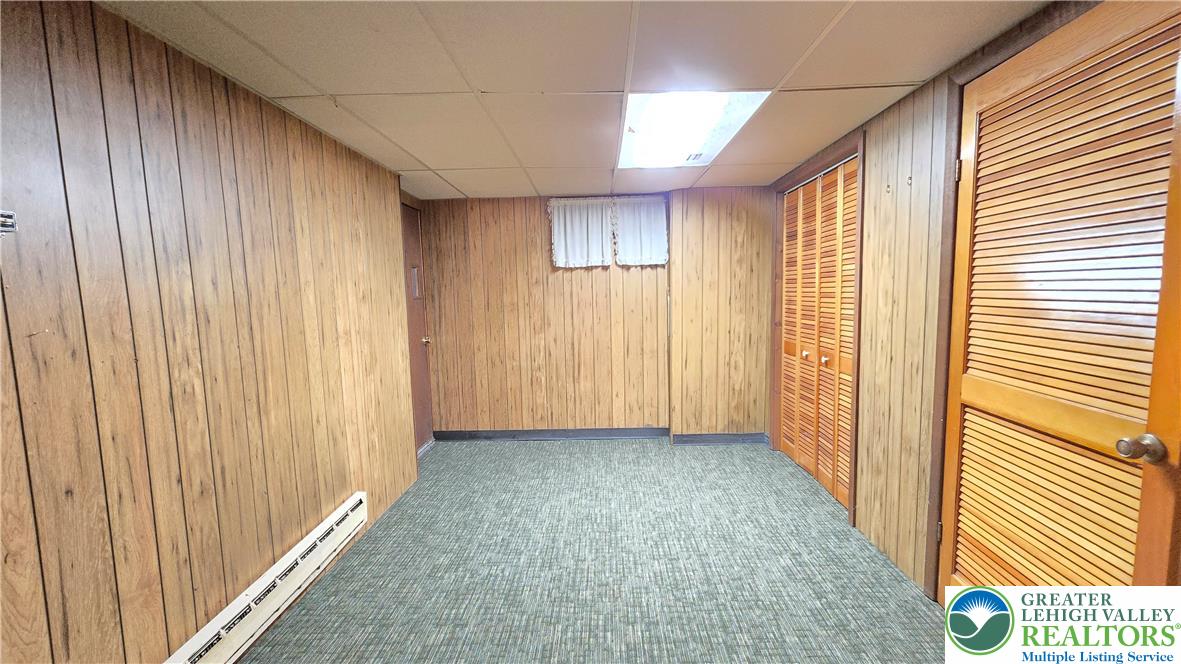 3203 Parkview Drive