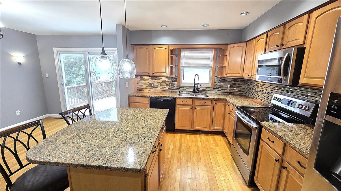 1946 Alberta Drive