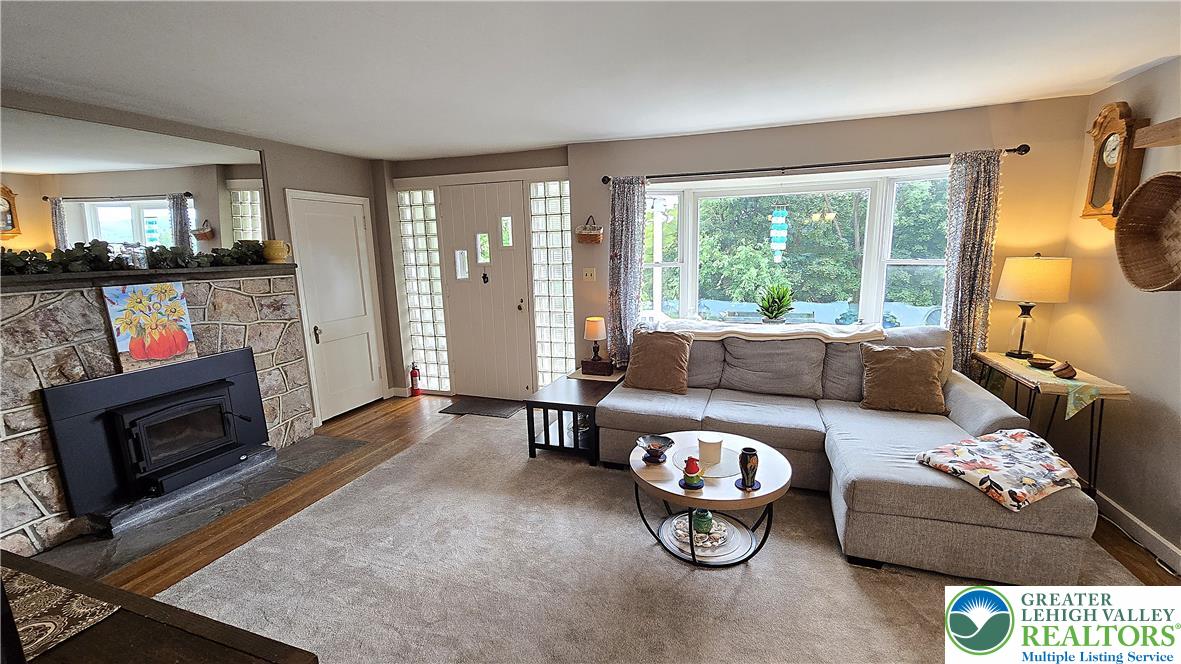 1349 Beverly Hills Road