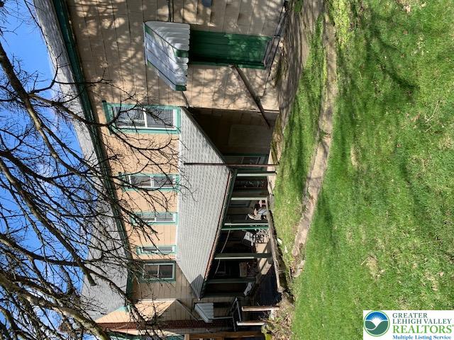 735 Front Street