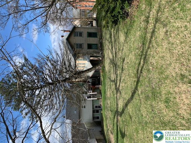 735 Front Street