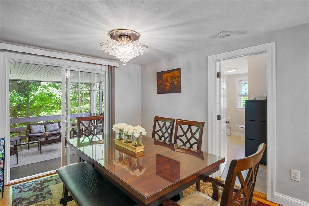 29 Fairlane Way