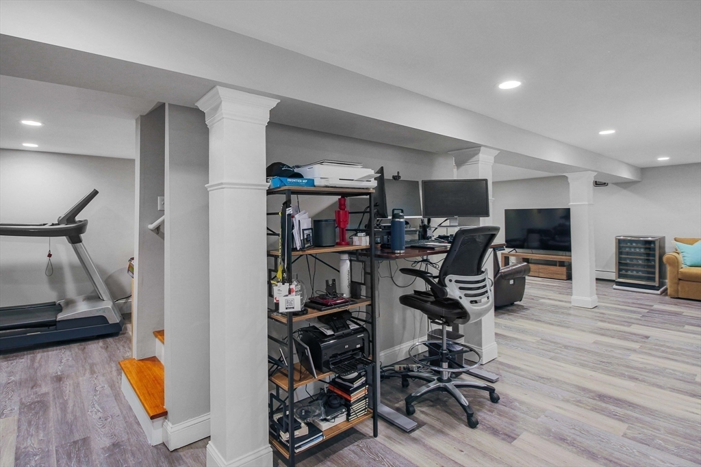 29 Fairlane Way