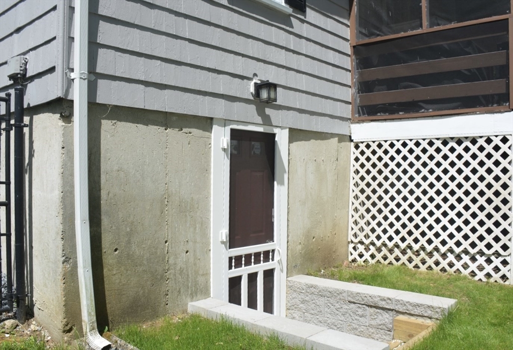 29 Fairlane Way