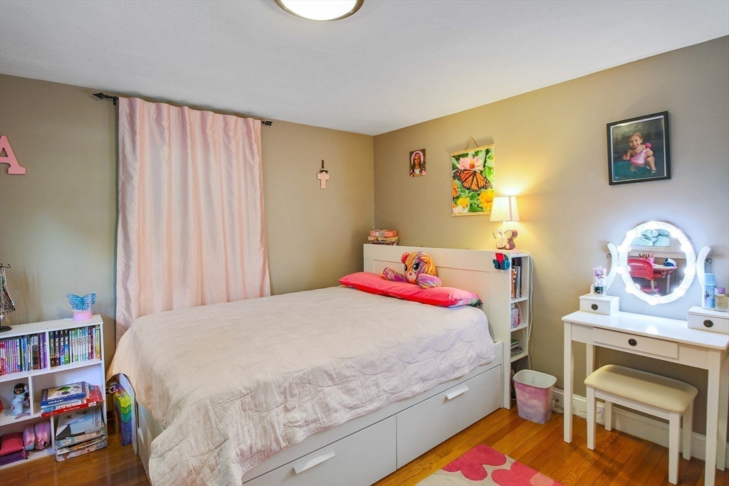 29 Fairlane Way