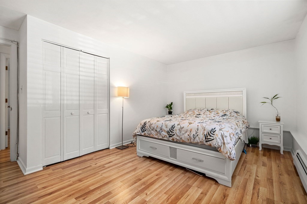 4 Albert Dr # 2
