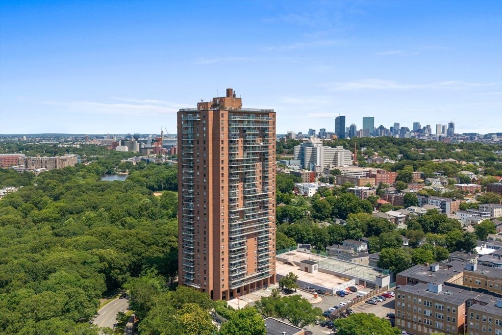 111 Perkins St # 297