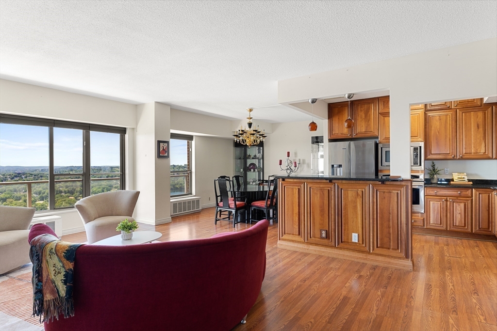 111 Perkins St # 297