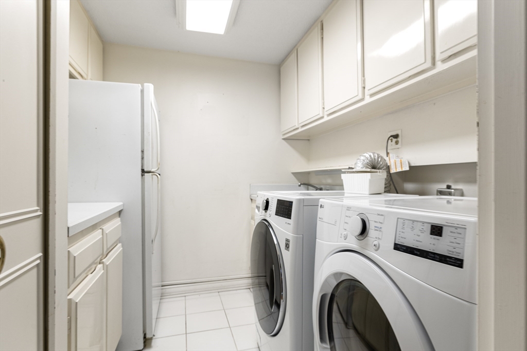 111 Perkins St # 297