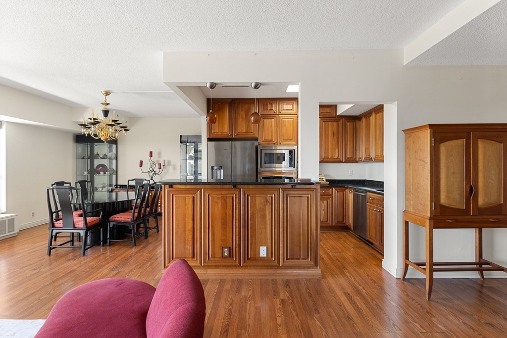 111 Perkins St # 297