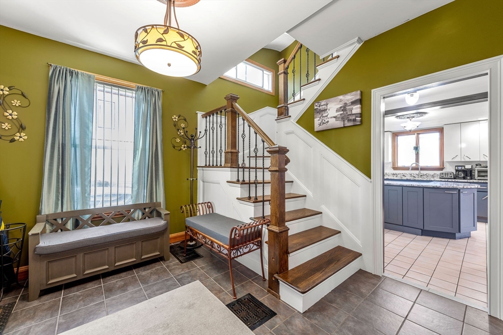 154 Winthrop Ave