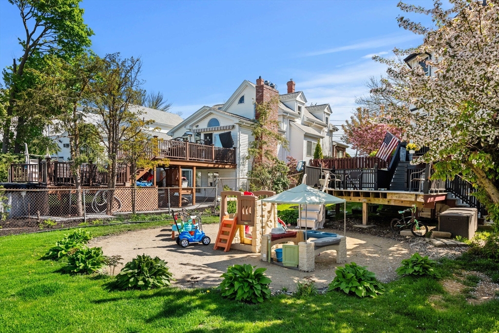 154 Winthrop Ave