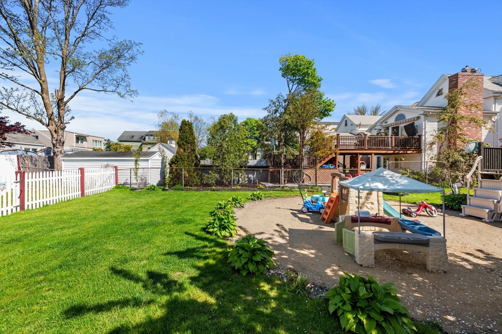 154 Winthrop Ave