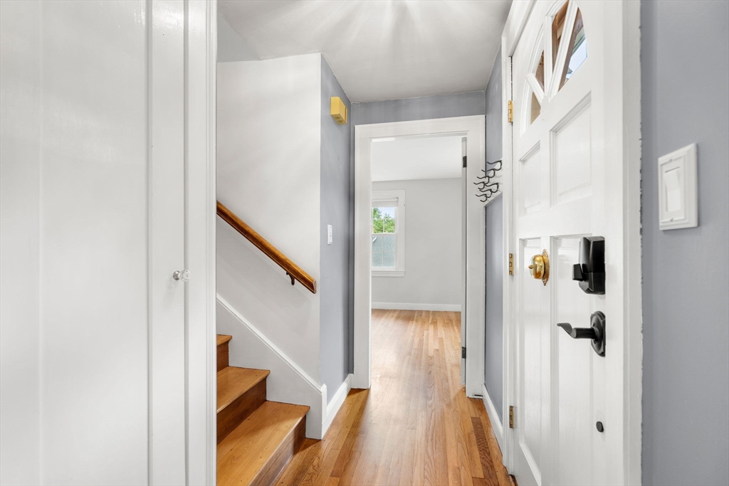 7 Bradford Rd