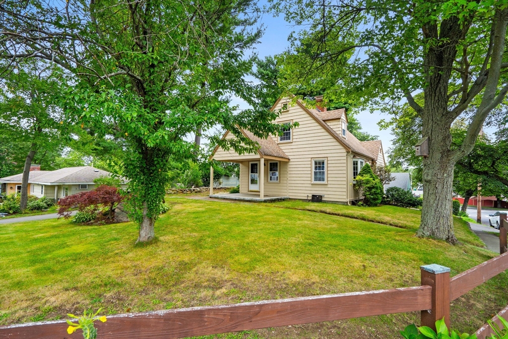 7 Bradford Rd