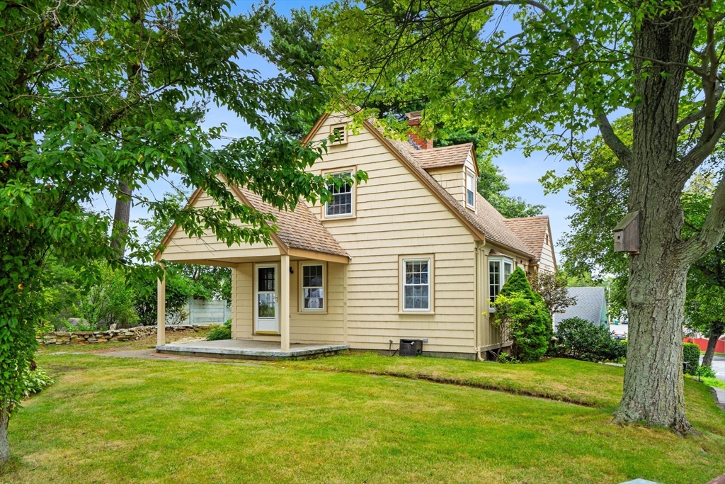 7 Bradford Rd