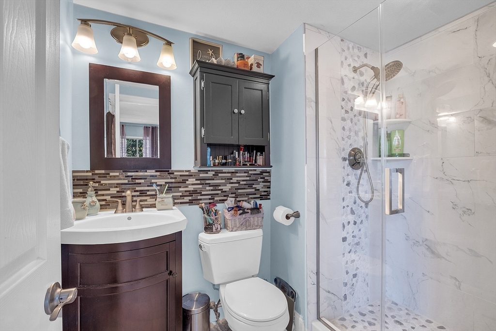 131 Franklin St # 306