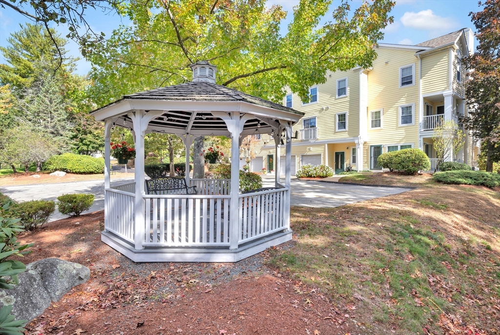 106 Gazebo Cir # 106