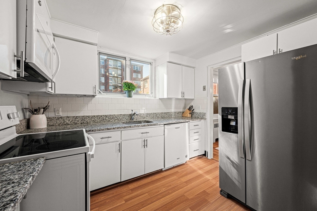130 Boylston St # 2