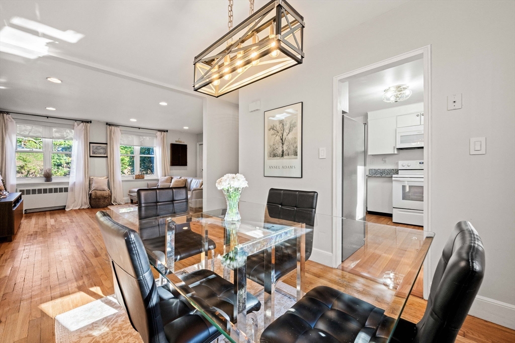 130 Boylston St # 2