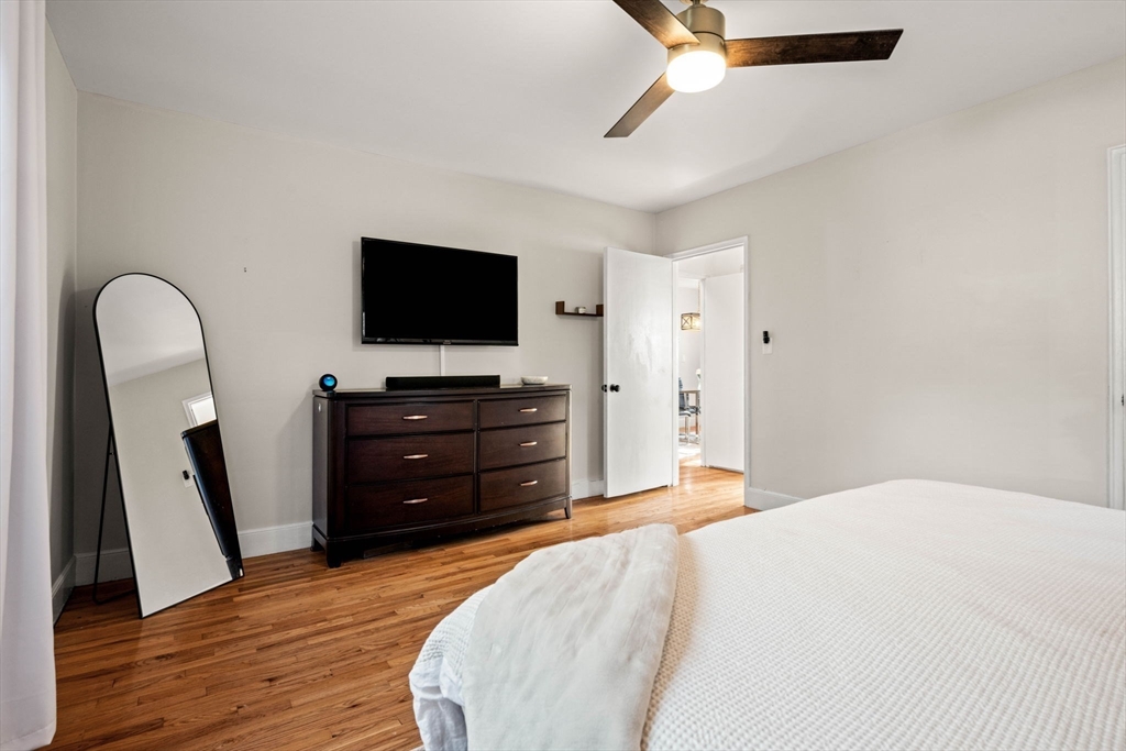 130 Boylston St # 2