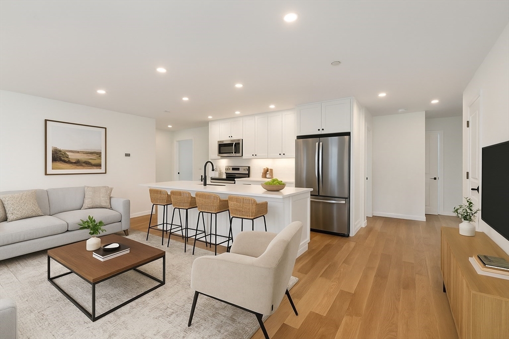 106 Broadway # 1