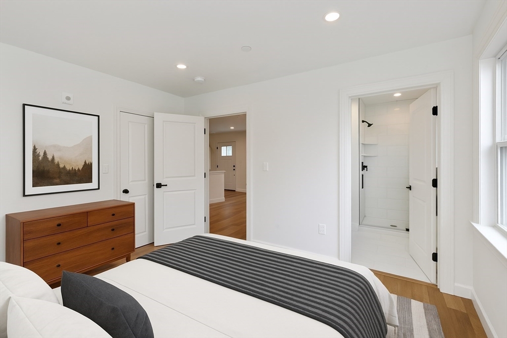 106 Broadway # 1