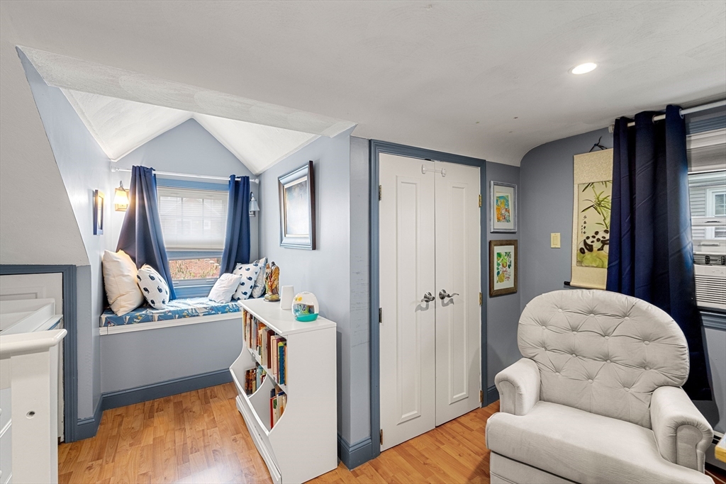 49 Faywood Ave