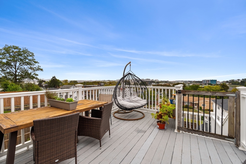 49 Faywood Ave