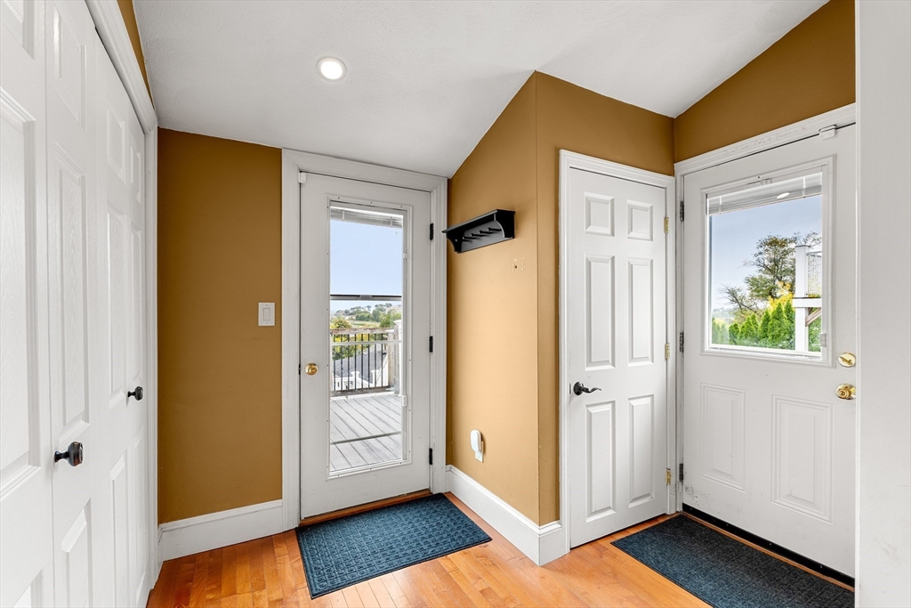 49 Faywood Ave