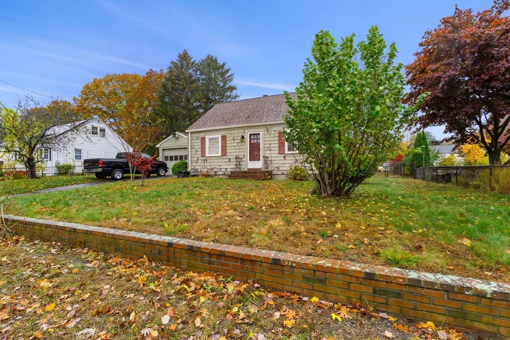 17 Donald Rd