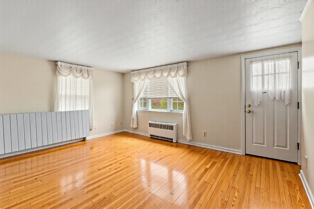 17 Donald Rd
