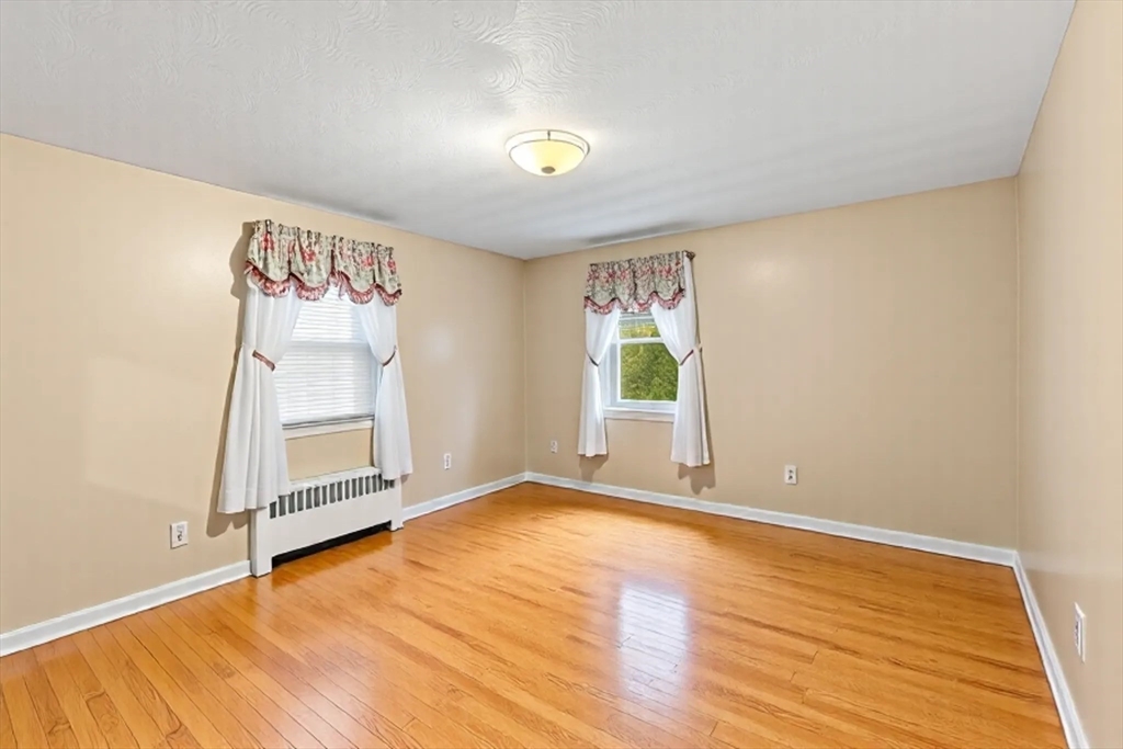 17 Donald Rd