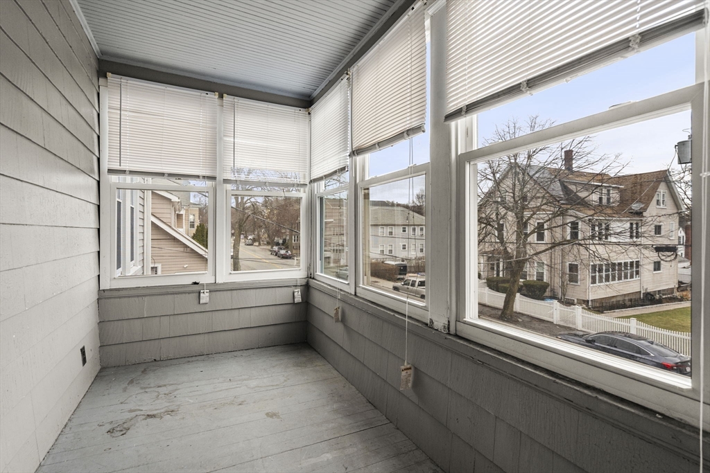 76 Myrtle St