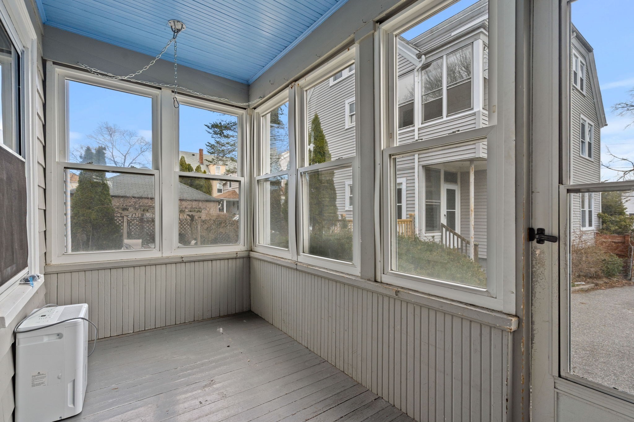 74 Myrtle St