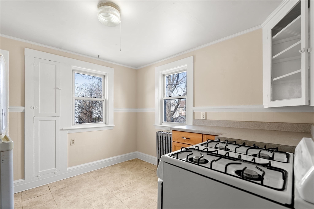 74 Myrtle St