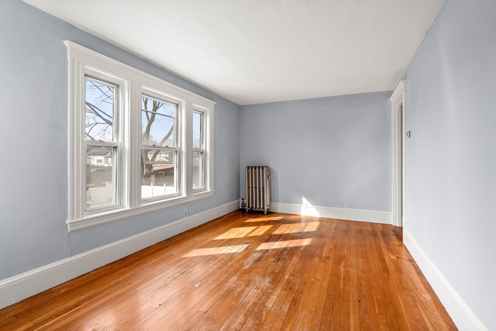 74 Myrtle St
