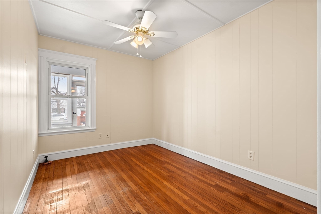 74 Myrtle St