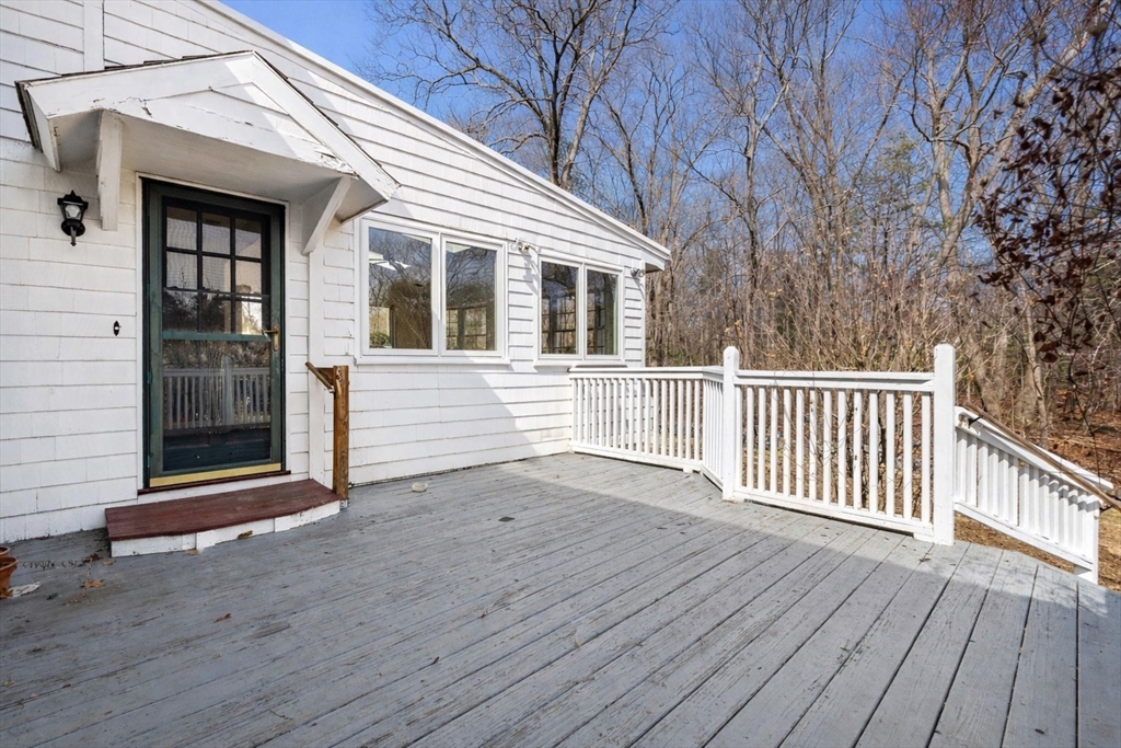 7 Putney Ln