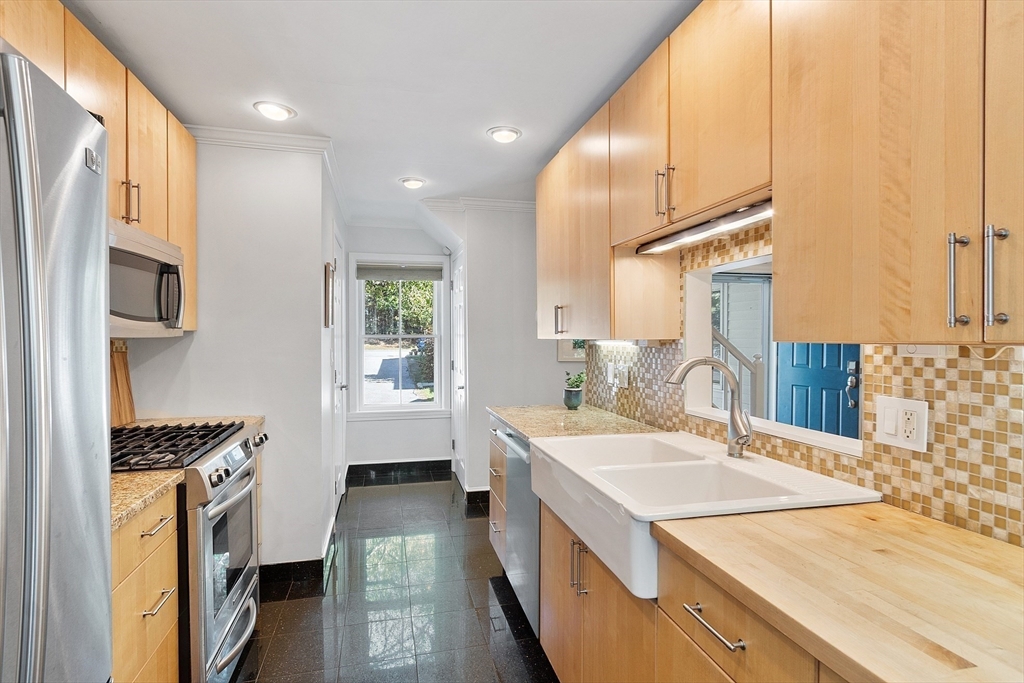 36 Indian Camp Lane # D