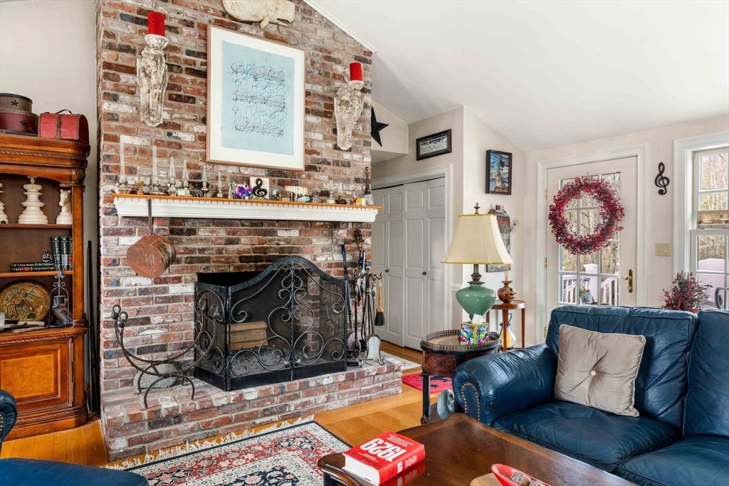 12 Inverness Cir